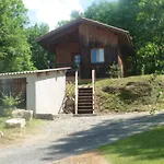 Le Montbartoux Parque de Campismo
