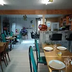 Le Montbartoux Parque de Campismo