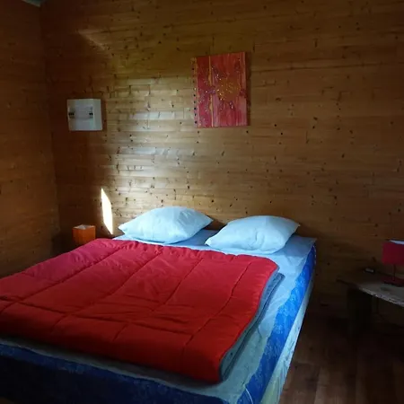 Le Montbartoux Camping Vollore-Ville