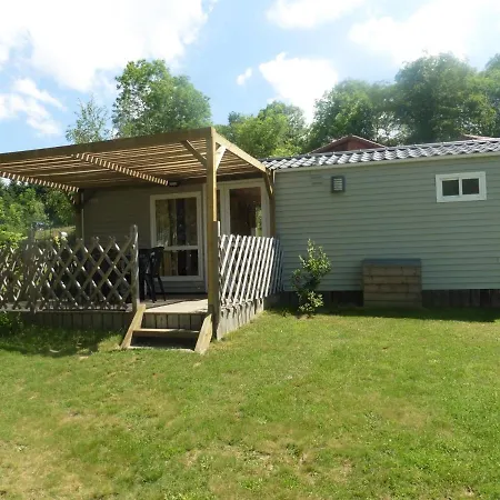 Le Montbartoux Camping Vollore-Ville