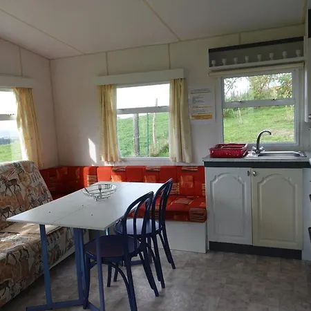 Кемпинг Le Montbartoux 3*