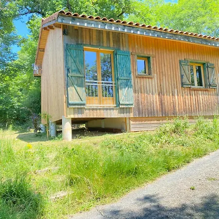 Le Montbartoux Camping 3*